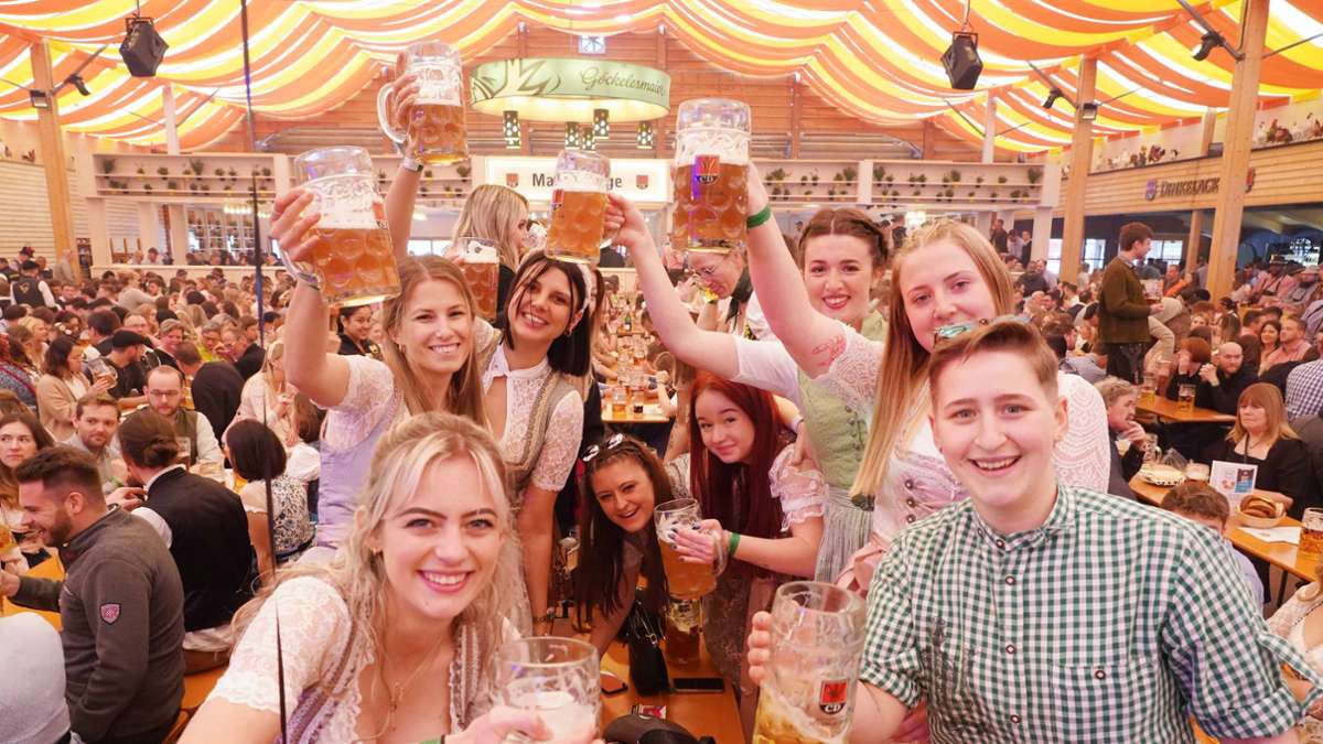 Öffnungszeiten des Stuttgarter Frühlingsfests: Wie lange täglich gefeiert werden kann und wie es an Ostern aussieht - Startseite