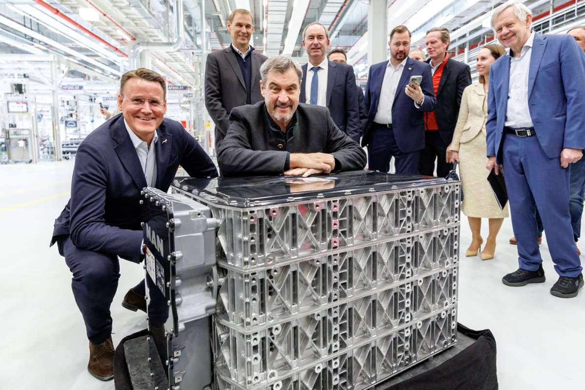Umbau an Traditionsstandort: MAN startet in Nürnberg Batterieproduktion - Bayern