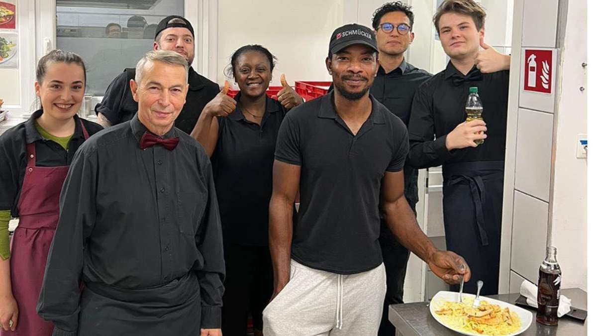Nach Niederlage vor Verwaltungsgerichtshof: Stuttgarter Gastronom kämpft erneut für seinen Logistiker aus Nigeria
