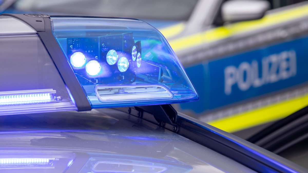 Stadtbad in Stuttgart-Heslach: Unbekannter belästigt Frauen sexuell – Polizei sucht Zeugen