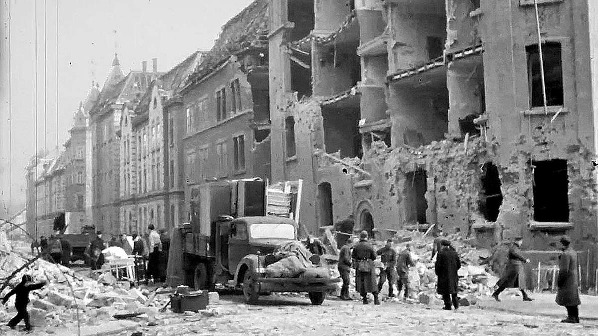 Stuttgart im Zweiten Weltkrieg: Ausgebombt – und dann? - Stuttgart