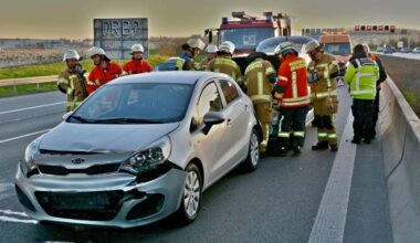 Unfall auf A81 bei Korntal-Münchingen: Auffahrunfall sorgt in Richtung Stuttgart für Stau im Berufsverkehr - Startseite