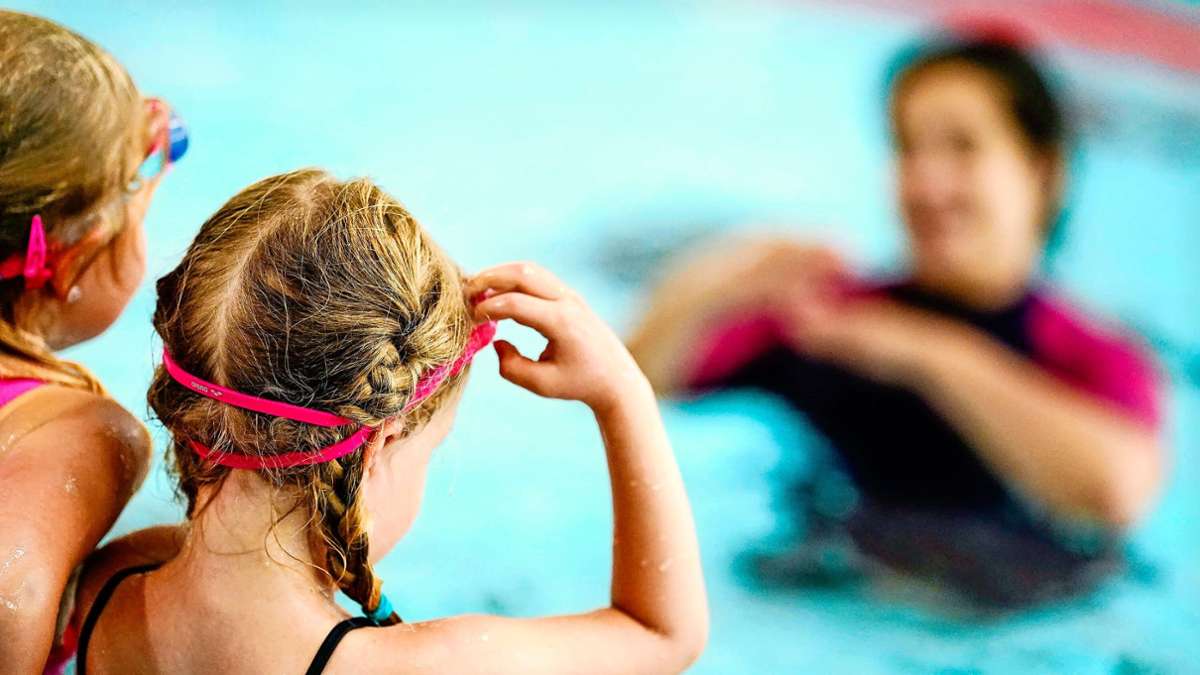 Schwimmen lernen in Stuttgart: Neue Schwimmkurse für Kinder