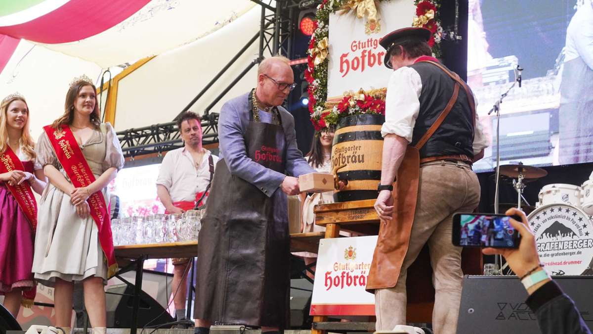 Stuttgarter Frühlingsfest: Feierlicher Fassanstich im Wasenwirt