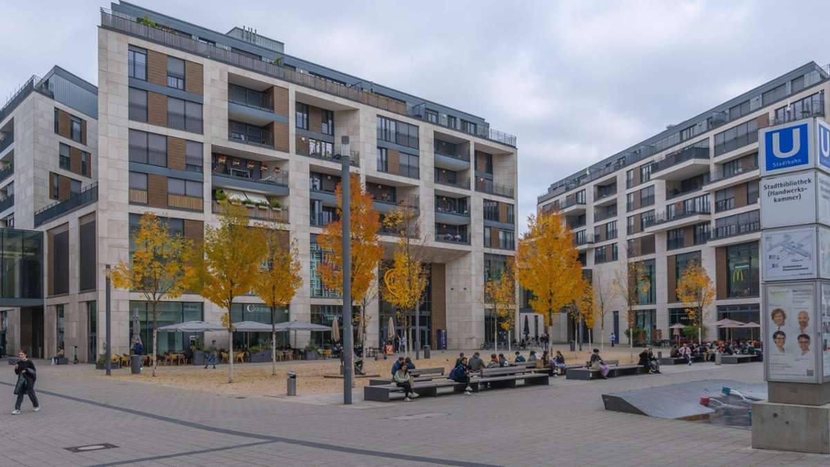 Stuttgart-Mitte: Jugendliche am Mailänder Platz ausgeraubt