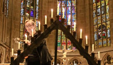 Ostern im Rottweiler Heilig-Kreuz-Münster: Jesus ruht nicht im gestern, sonder lebt im Heute - Rottweil & Umgebung