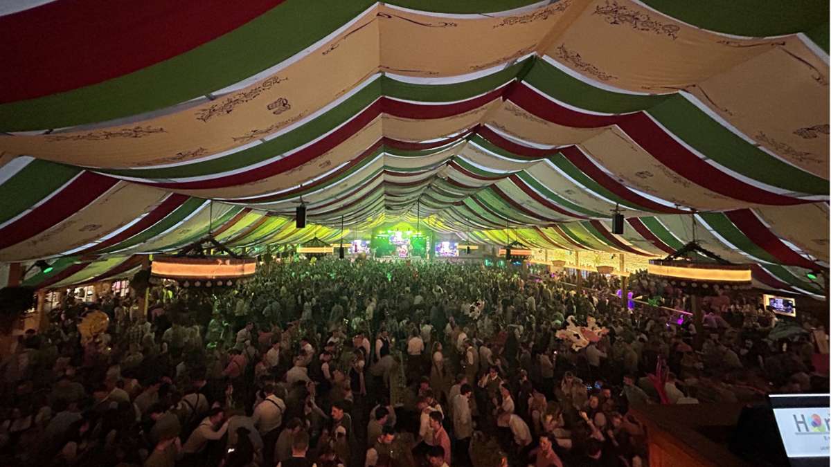Frühlingsfest, VfB Stuttgart, Shirin David: Liveblog: Shirin schwebt, der Wasen feiert, nur der VfB trifft nicht