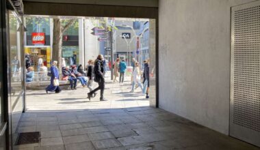 Prozess um Messerangriff in Stuttgart: Es bleiben einige Ungereimtheiten – Tatmesser ohne verräterische Spuren