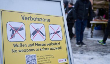 Waffen- und Messerverbot kommt – für alle Bahnhöfe, Züge, Busse, Trams und Fähren