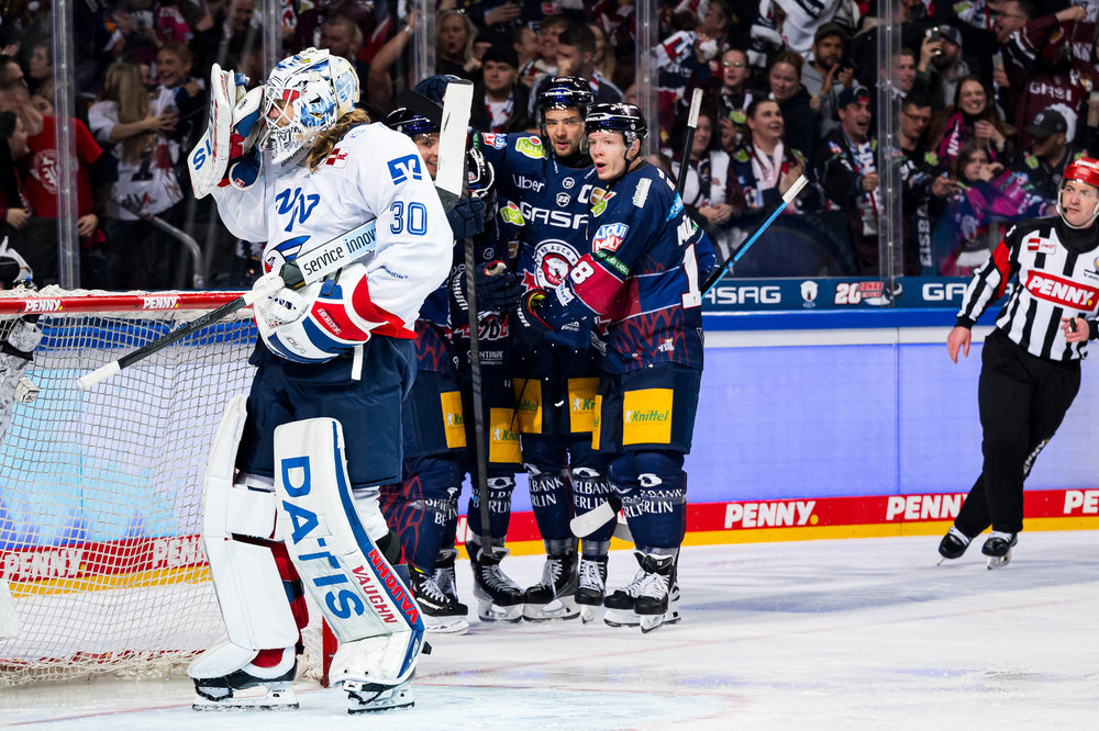 Tiefensee im Pech, Ronning weiter unaufhaltsam: Eisbären Berlin legen mit 3:1-Sieg gegen Mannheim vor