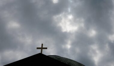 Berlins Regierender Wegner und Erzbischof Koch würdigen verstorbenen Papst Franziskus