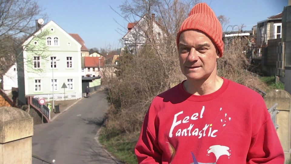 Parkour mit 56: Thomas Fuchs springt aus 2,80 Meter Höhe