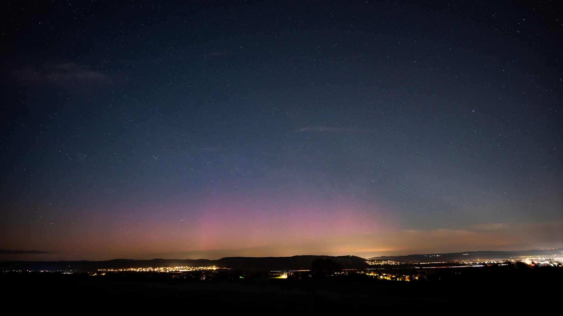 Polarlichter sorgten in der Nacht auf Mittwoch für ein ganz besonderes Motiv.