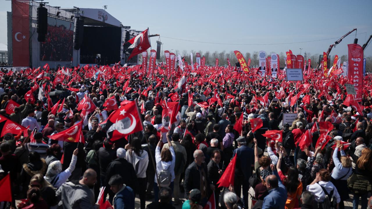 Türkisches Gericht ordnet Freilassung von Studierenden an