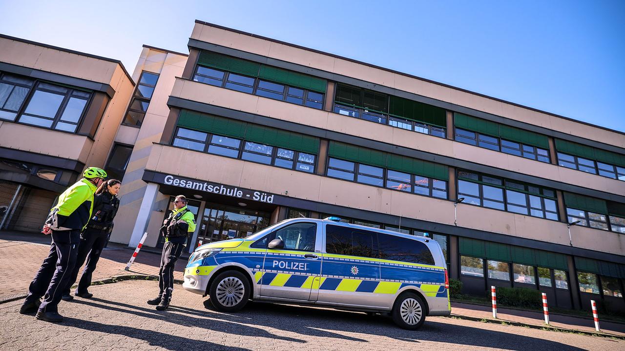 Berlin: 15-jähriger Berliner soll mit Drohmail Schulausfall in Duisburg ausgelöst haben