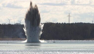Brandenburg: Teltow-Fläming: Weltkriegsbombe im Mellensee gesprengt