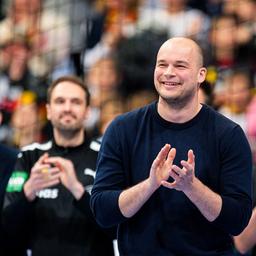 15.03.: Paul Drux bei seiner Verabschiedung im Rahmen des EM-Quali-Spiels zwischen Deutschland und Österreich
