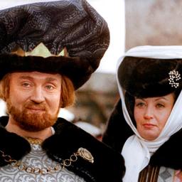 Drei Haselnüsse für Aschenbrödel: Rolf Hoppe als König und Karin Lesch als Königin (Quelle: rbb/WDR/Degeto)