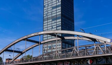 Berlin: Wartungsarbeiten: Elsenbrücke in Berlin-Friedrichshain am Wochenende gesperrt