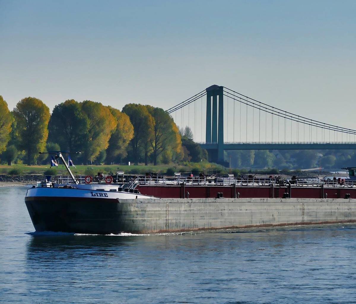 Rhein-Pegel bei Köln sinkt immer mehr