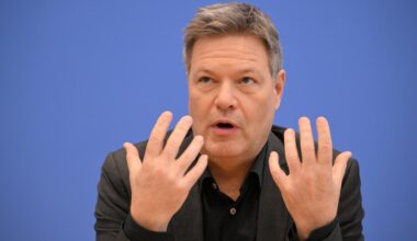 Liveblog zu neuen US-Zöllen: ++ Habeck warnt vor "US-Zoll-Manie" ++