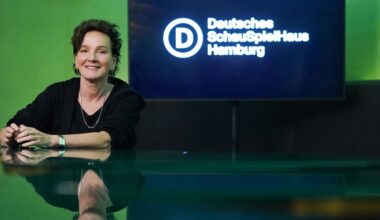 Neue Saison: Hamburger Schauspielhaus startet mit Castorf | NDR.de - Kultur - Bühne
