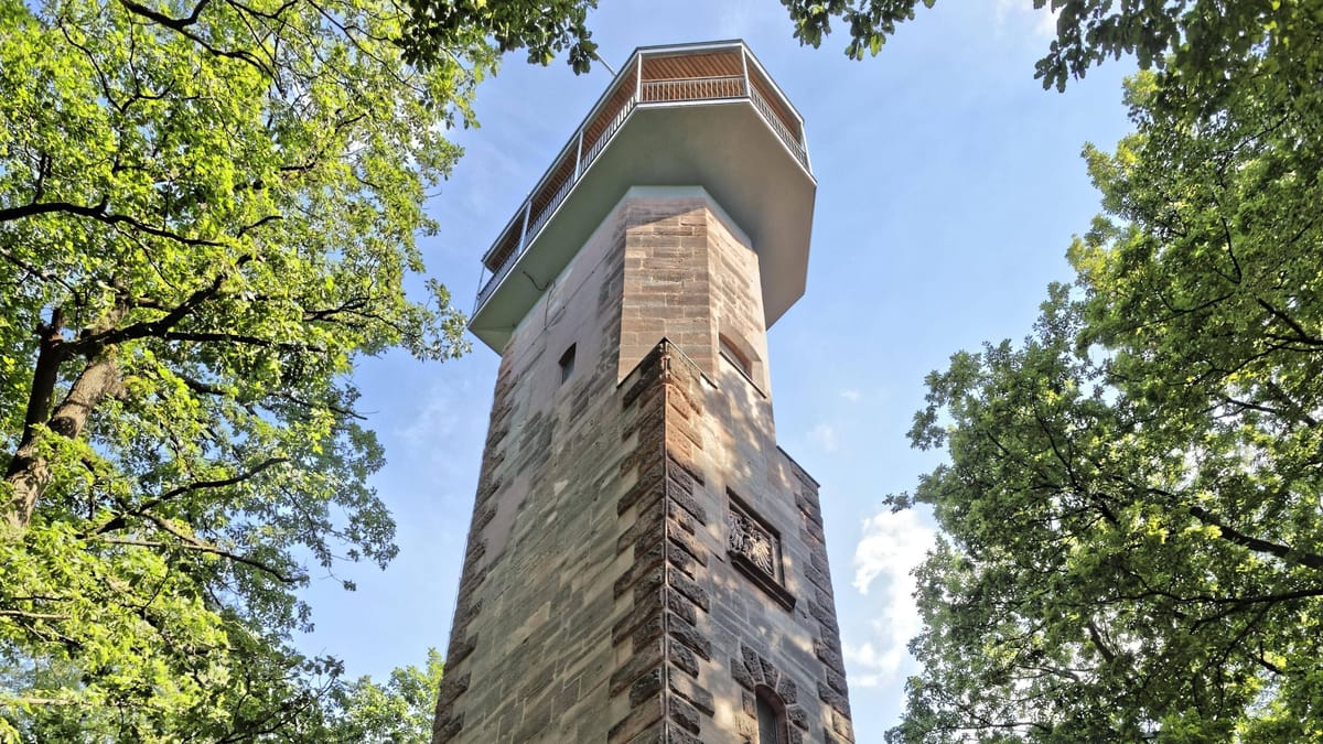 Schamausenbuckturm öffnet unter strengen Auflagen wieder