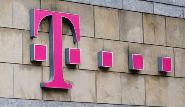 "Netzbremse": Beschwerde gegen Peering-Praxis der Telekom