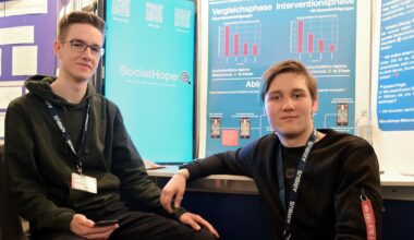 Zu viel am Handy? Bremer Schüler entwickeln App, die helfen soll