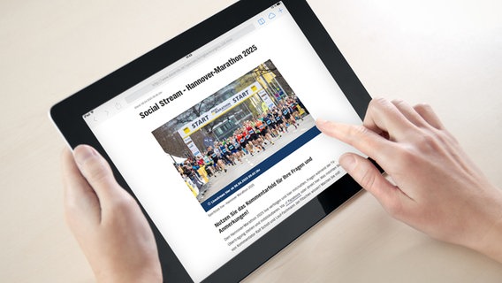Tablet PC © fotolia.com/Anatoliy Babiy,  eichels: Event GmbH 