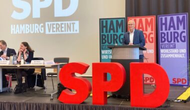 Ohne Gegenstimme: SPD Hamburg für Koalitionsvertrag mit Grünen | NDR.de - Nachrichten