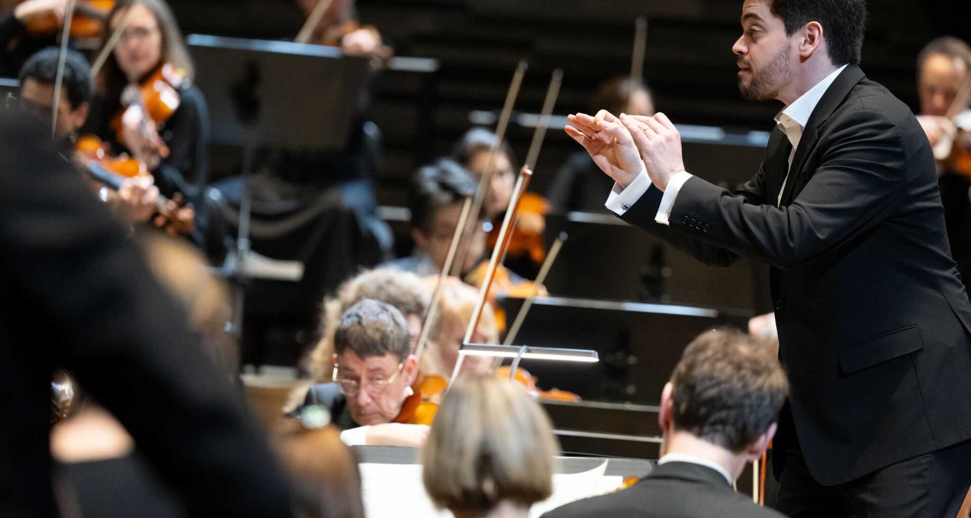 Spitzenorchester spielen im Zeichen des Friedens in Dresden