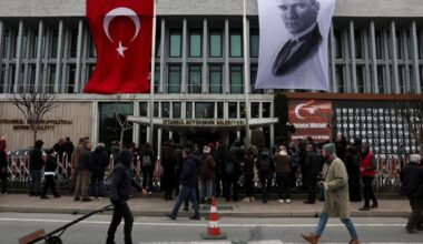 Weitere Festnahmen in der Türkei nach Inhaftierung İmamoğlus
