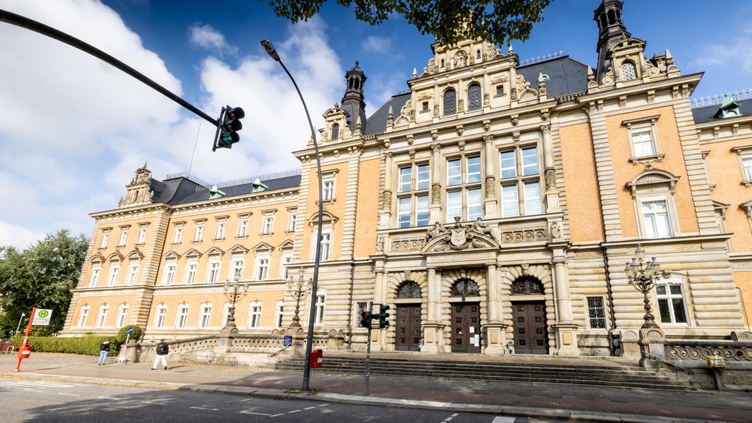 Mann wegen sexueller Nötigung in Hamburg zu Haftstrafe verurteilt | NDR.de - Nachrichten