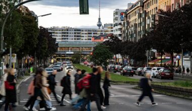 Das Auto bleibt immer öfter stehen, zu Fuß gehen boomt