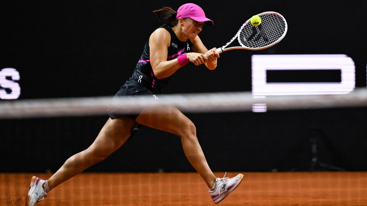 Tennis-Grand Prix in Stuttgart: Iga Swiatek zurück auf Sand: "Es ist dennoch eine Herausforderung"