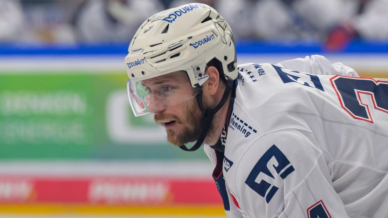 Halbfinale in der DEL: Adler Mannheims Kühnhackl - großer Name, große Ziele