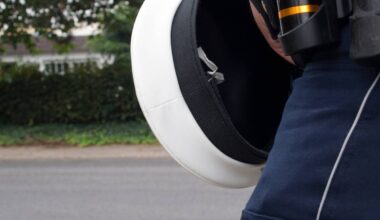 Kleinkind verletzt: Bonner Polizei sucht nach Autofahrer