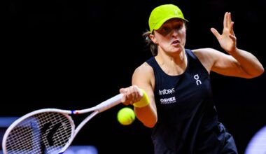 WTA-Turnier in Stuttgart: Swiatek zieht ins Viertelfinale ein