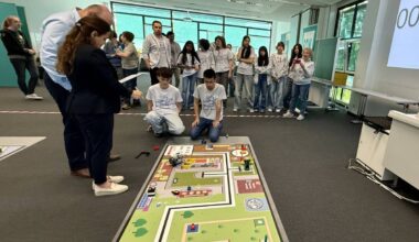 Schüler aus Essen nehmen an Roboterwettbewerb teil