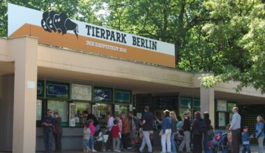 Tierpark Berlin: Punkt 12 überrascht Katja Burkard zum Geburtstag!