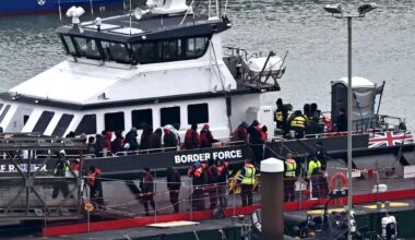 Deutlich mehr Asylanträge in Großbritannien