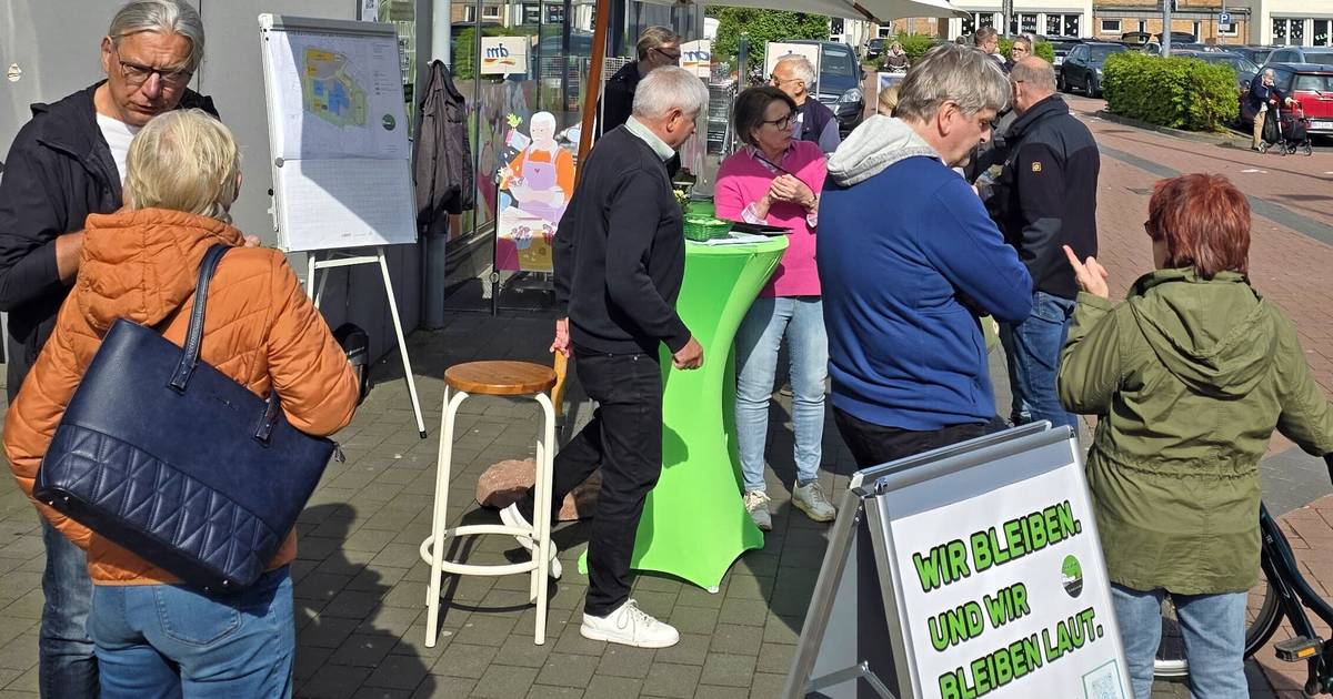 Bürgerinitiative Campcorn zufrieden mit Infostand