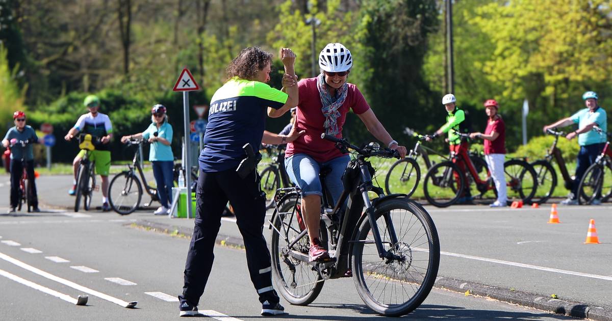 E-Bike Sicherheitstraining adfc Verkehrswacht Wuppertal