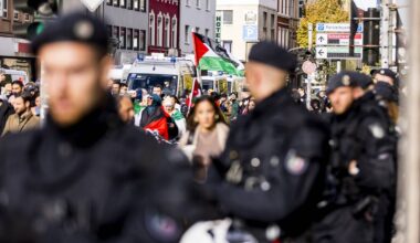 Pro-Palästina-Proteste in Düsseldorf: Demonstrant wegen Plakats verurteilt