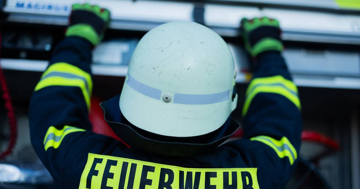 Polizei ermittelt nach Brand in Friedhofstoilette