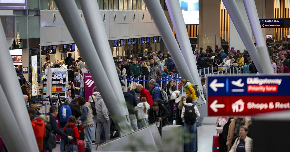 Flughafen erwartet eine Million Passagiere