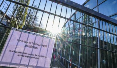 Vorwürfe an NRW-Bildungsministerin Feller nach Schulschließungen von Duisburg