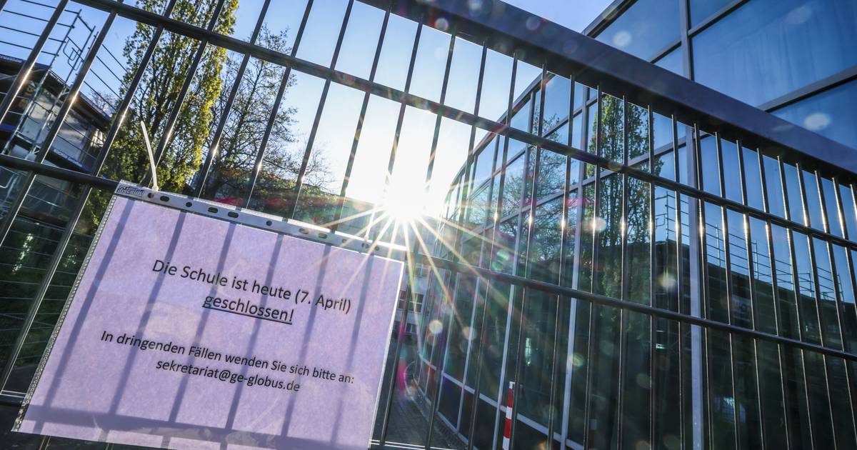 Vorwürfe an NRW-Bildungsministerin Feller nach Schulschließungen von Duisburg