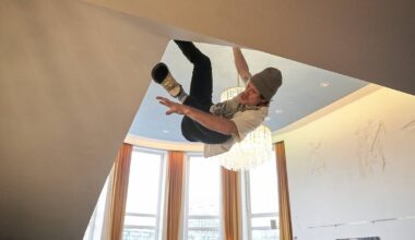 Boris Charmatz zeigt „20 Dancers of the 20th Century and even more“ in Wuppertal